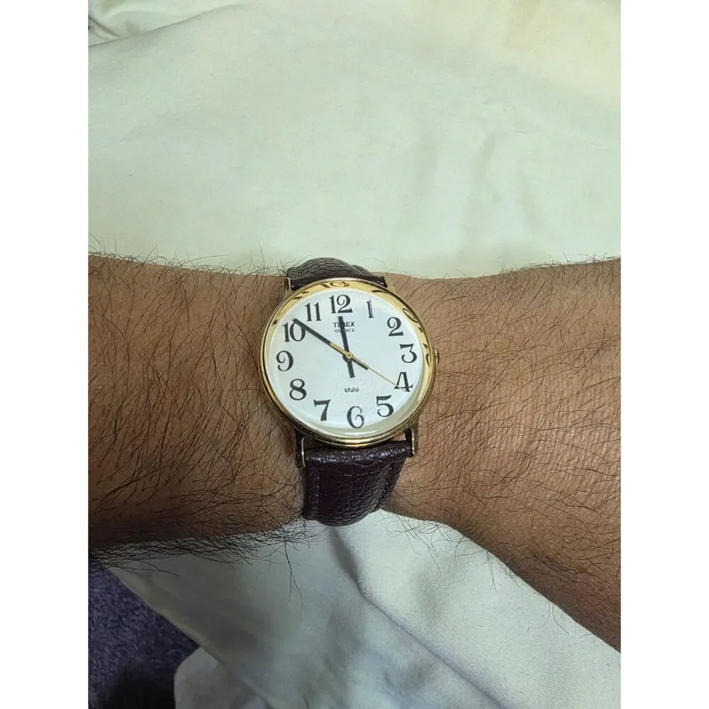 Vintage Timex Quartz Gold Tone Dress Watch - Cream Dial - New Battery